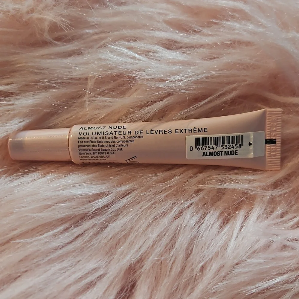 🆕️SEALED🆕️Victoria's Secret Plump Me Up Extreme Lip Plumper Almost Nude